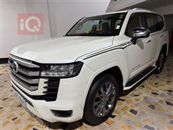 تۆیۆتا لاند کروزەر